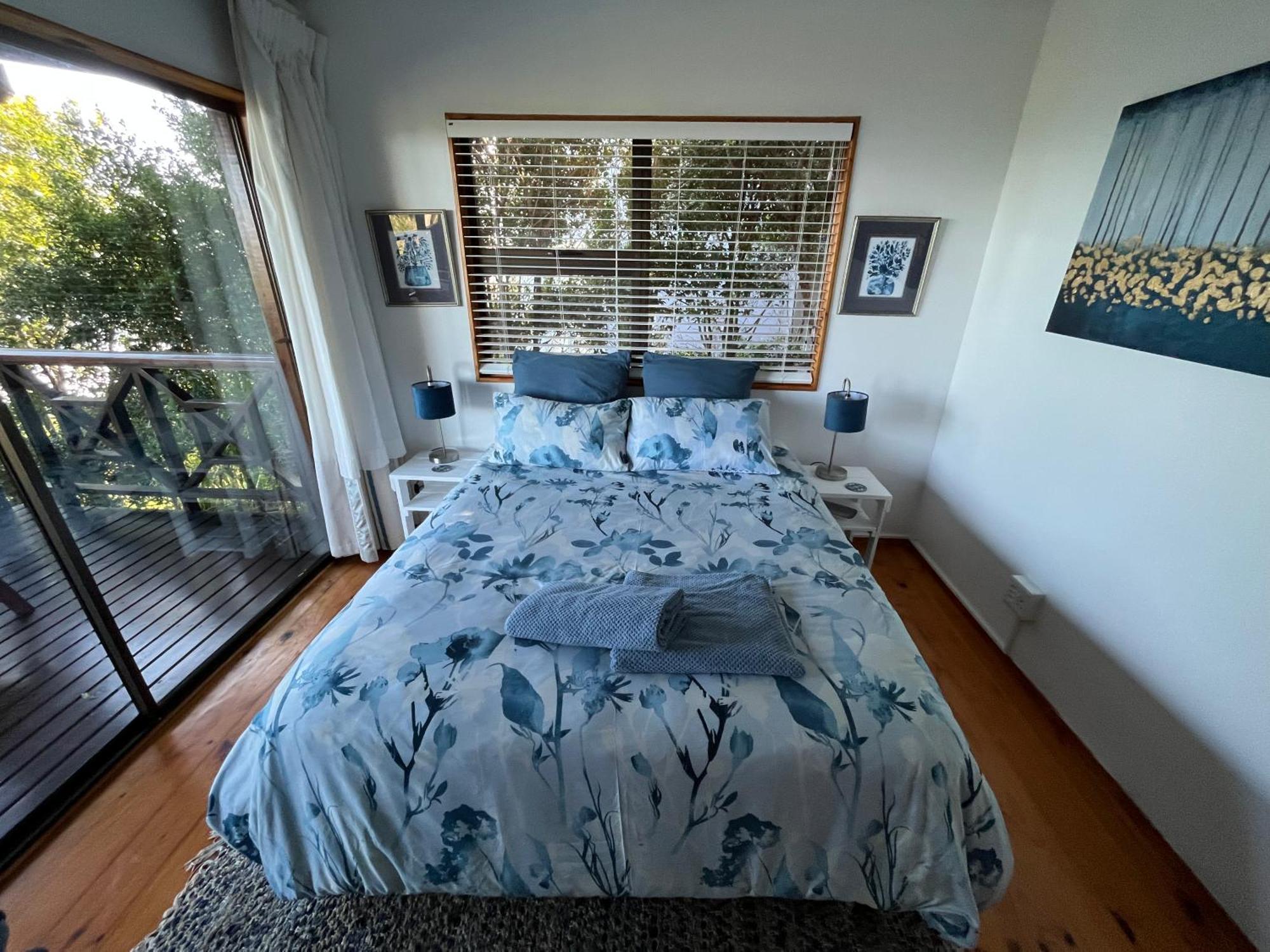 Peaceful Guest Suite With Balcony Views And Garden Setting Brenton-on-Sea Exterior photo